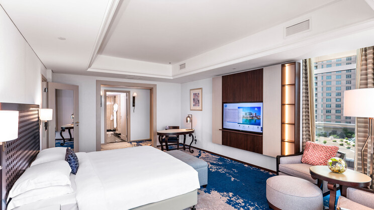 Sea View Suite with Balcony and Lounge Access 